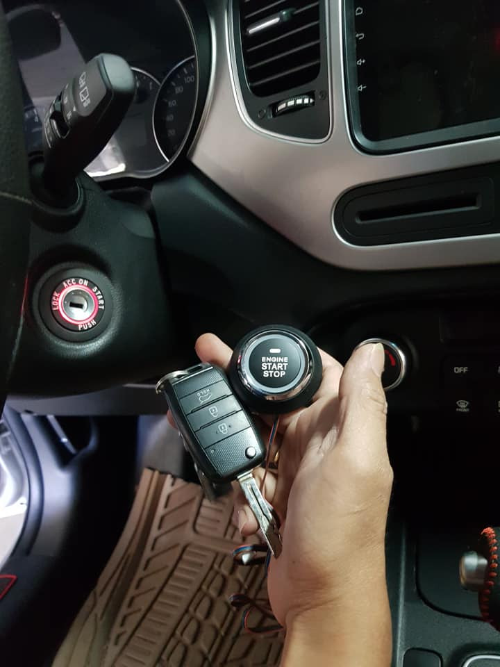 Làm chìa khóa xe Kia Rondo – Làm Chìa Khóa Xe Ôtô