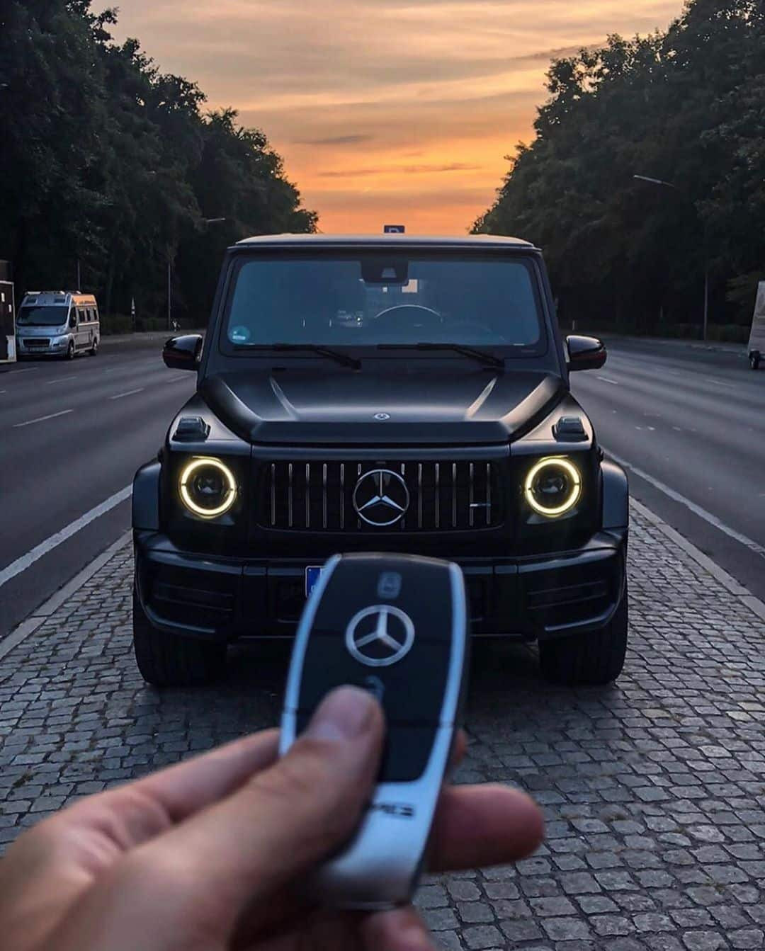 Làm chìa khóa xe Mercedes G-Class – Làm Chìa Khóa Xe Ôtô