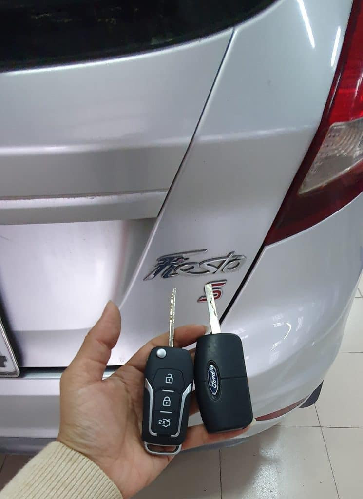 Làm chìa khóa xe ô tô Ford Fiesta – Làm Chìa Khóa Xe Ôtô