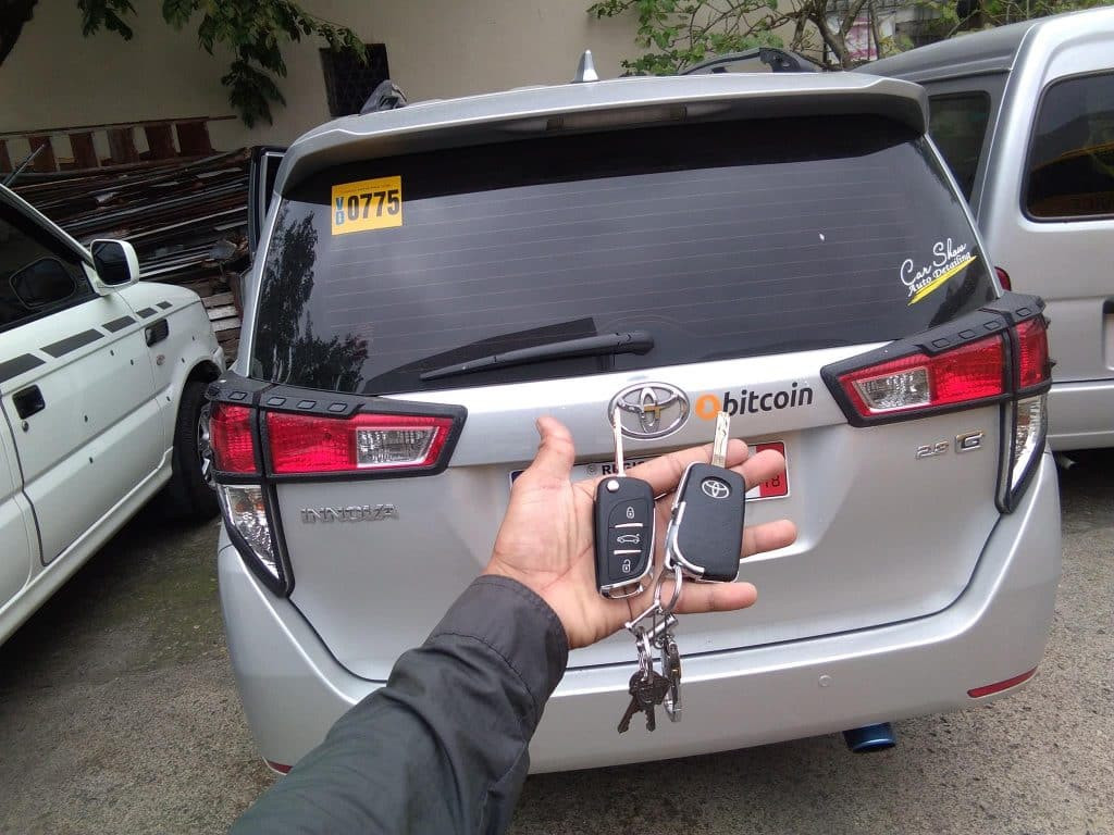 Làm chìa khóa xe Toyota Innova – Làm Chìa Khóa Xe Ôtô